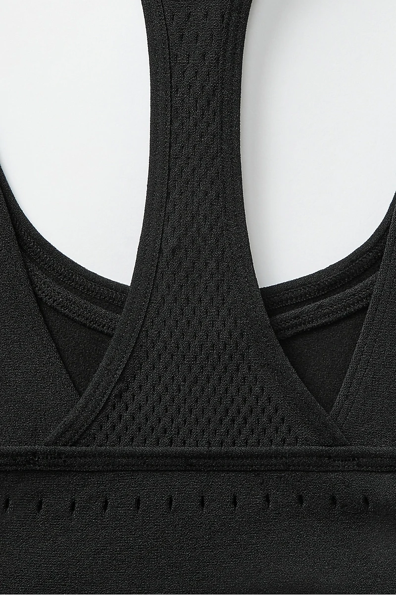 Sculptknit Contour Low-Impact Sports Bra