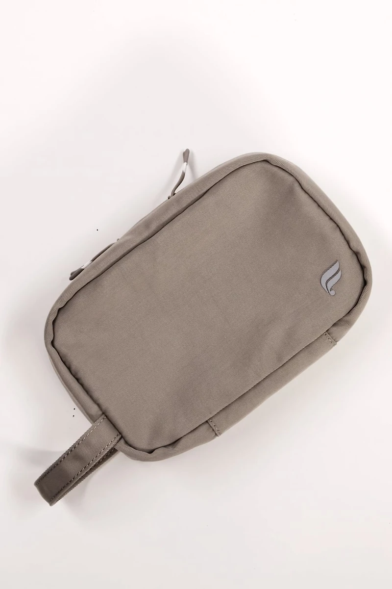 The Small Toiletry Bag