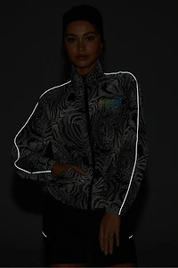 Oversized Flyweight Windbreaker