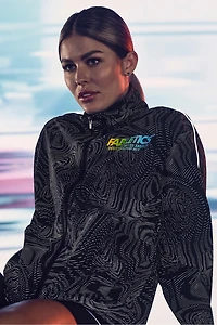 Oversized Flyweight Windbreaker