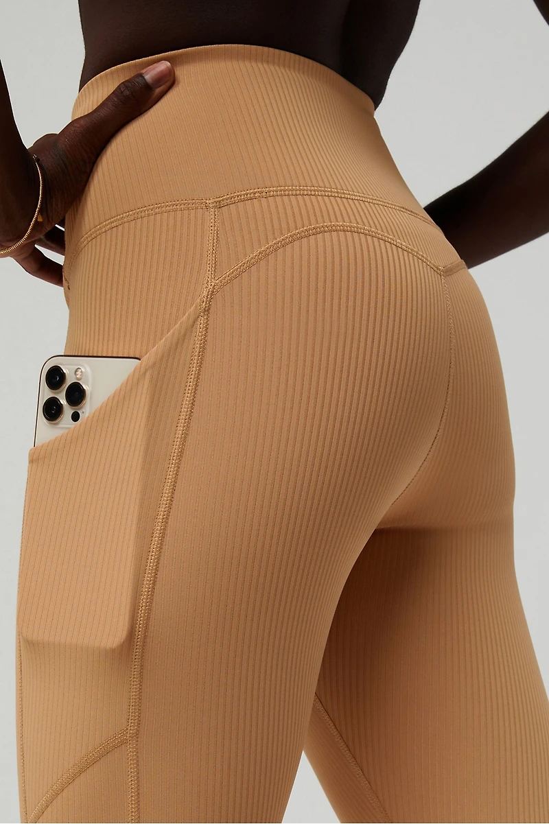 Oasis Rib HW Crossover 7/8 Legging