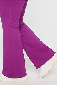 StretchTech™ Kick Flare Scrub Legging