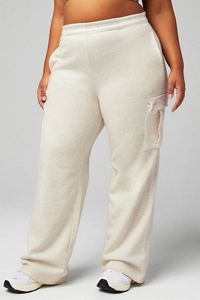 Cozy Fleece Wide Leg Cargo Sweatpant