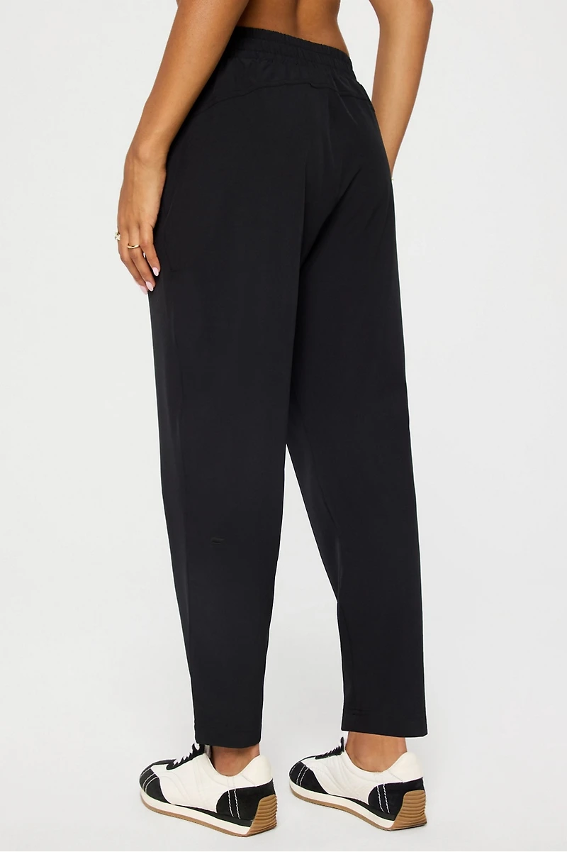 Downtown Tapered Pant