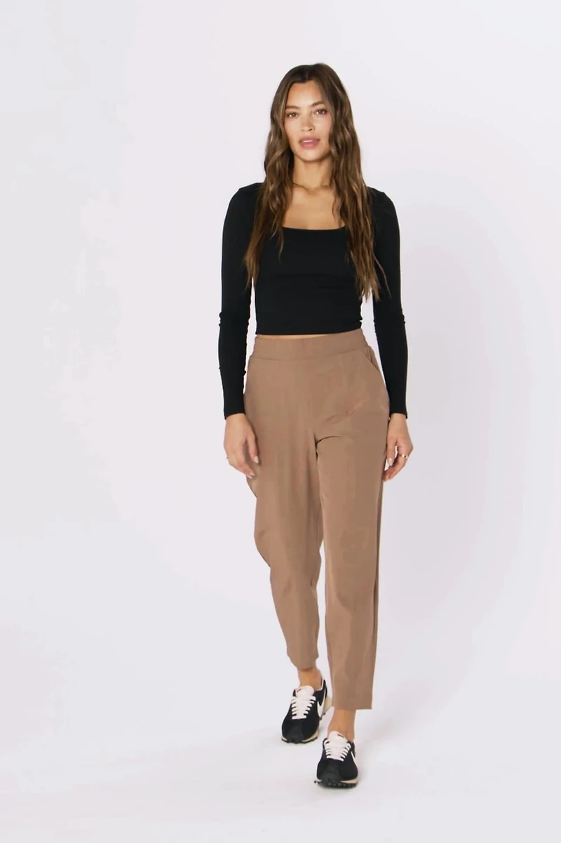 Downtown Tapered Pant