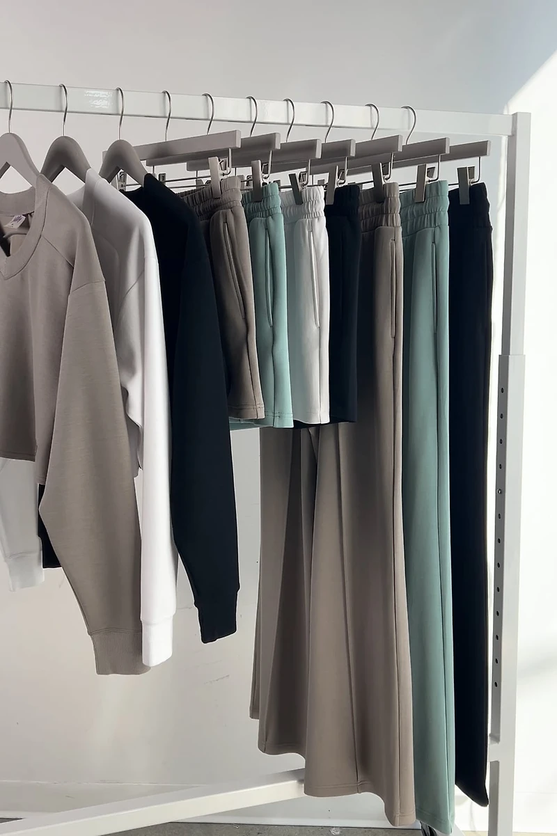 So Sleek Modal Lounge Short