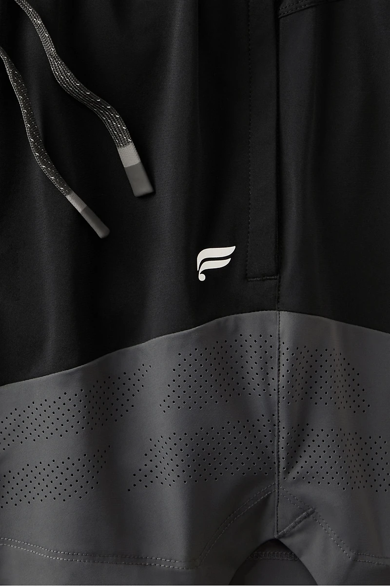 The One Short Ventilated 7in