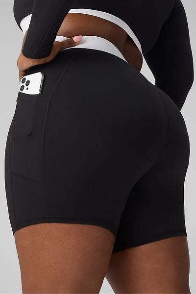 On-The-Go PowerHold® High-Waisted 6" Short