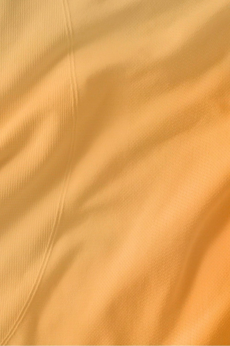 Feather Tech Short-Sleeve Top