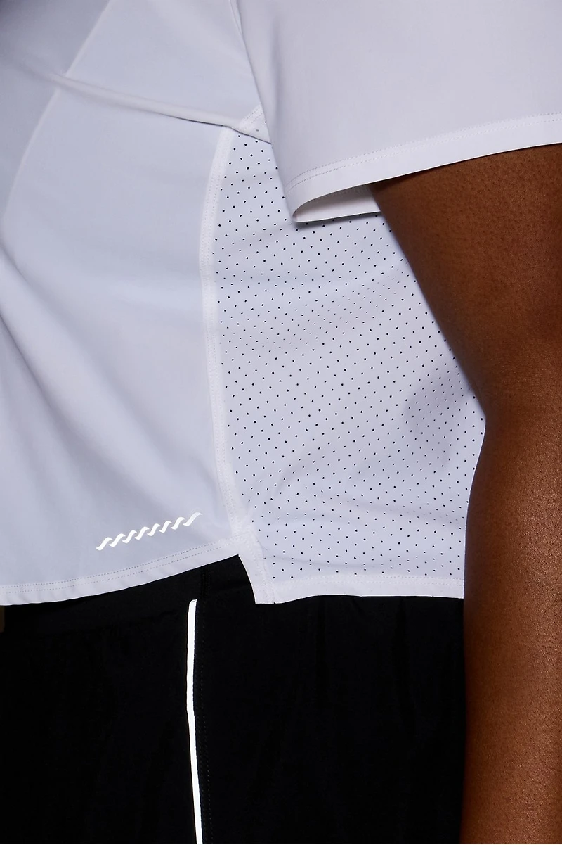 Essential Air Short-Sleeve Top