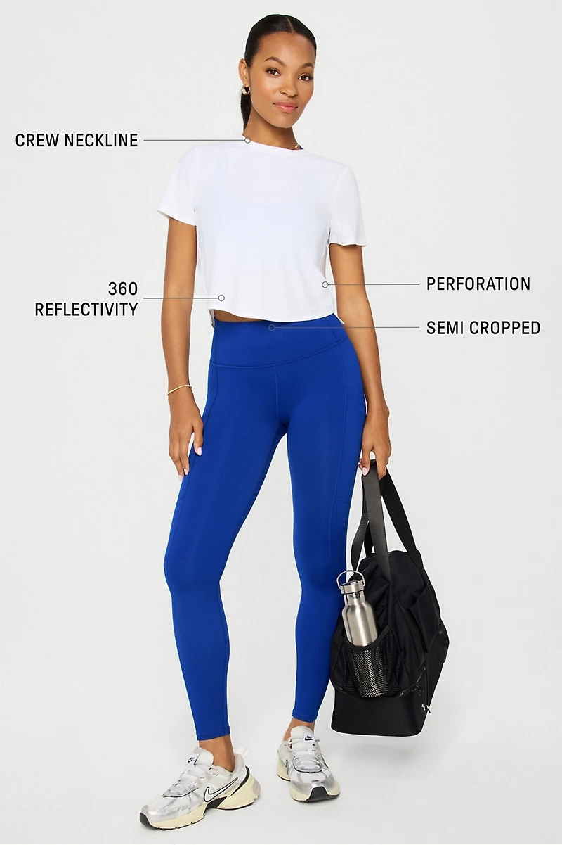Essential Air Short-Sleeve Top
