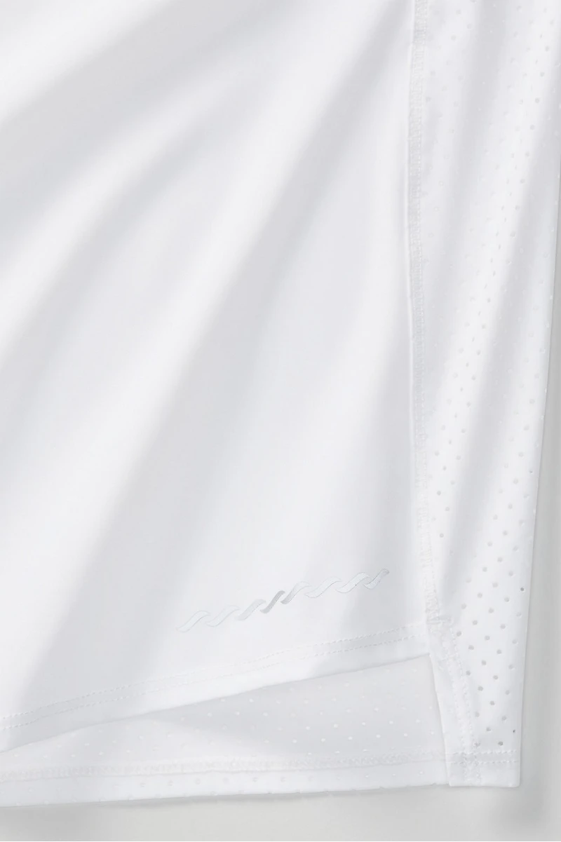 Essential Air Short-Sleeve Top