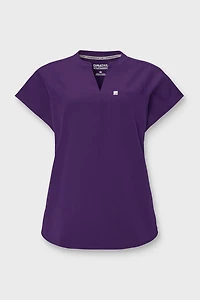 Evolve 3-Pocket Scrub Top