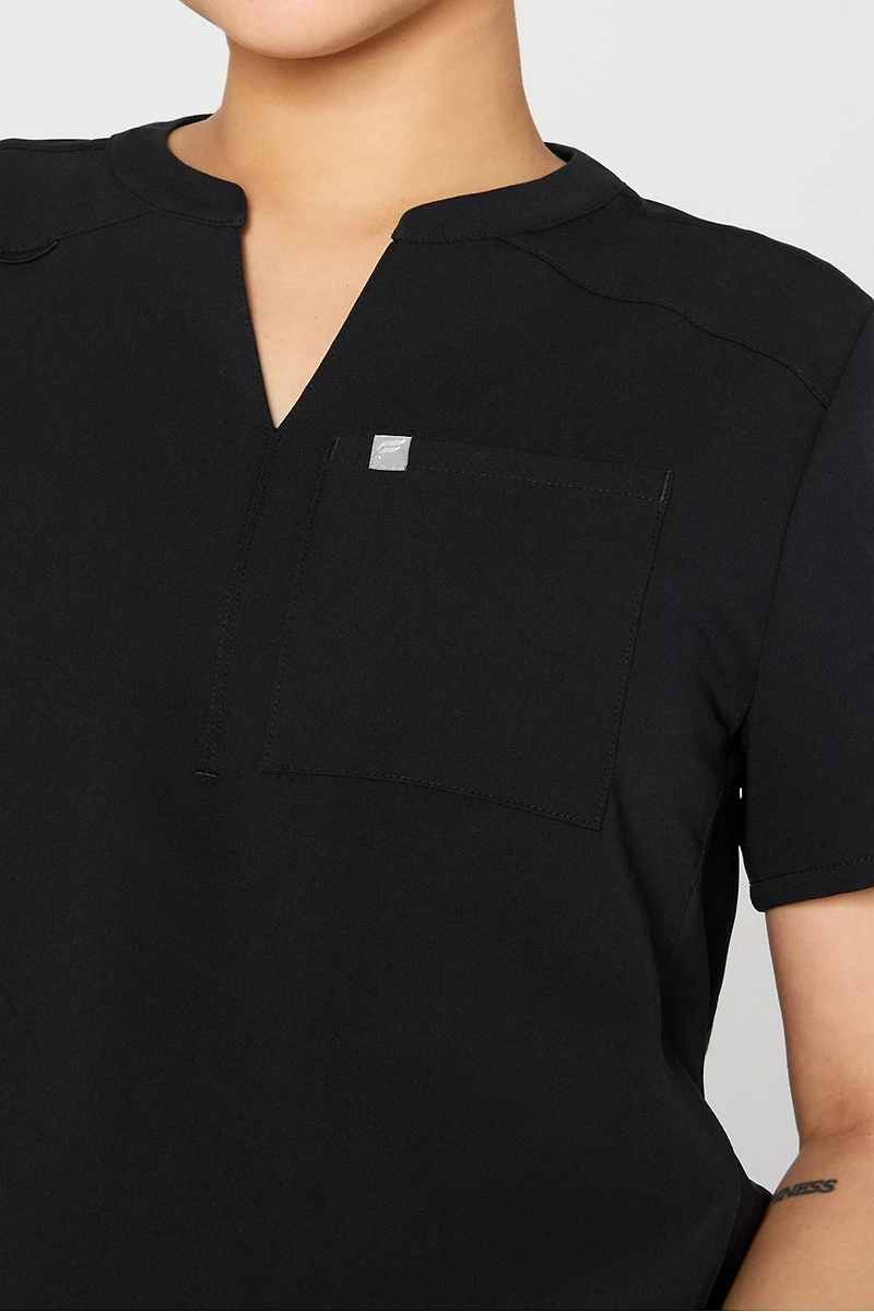 Instinct Maternity 3-Pocket Scrub Top