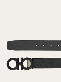 Reversible and adjustable Gancini belt