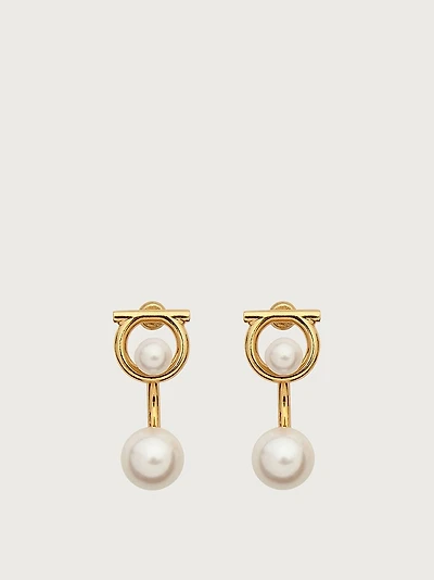 Gancini earrings with synthetic pearls