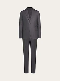 Plain suit in wool
