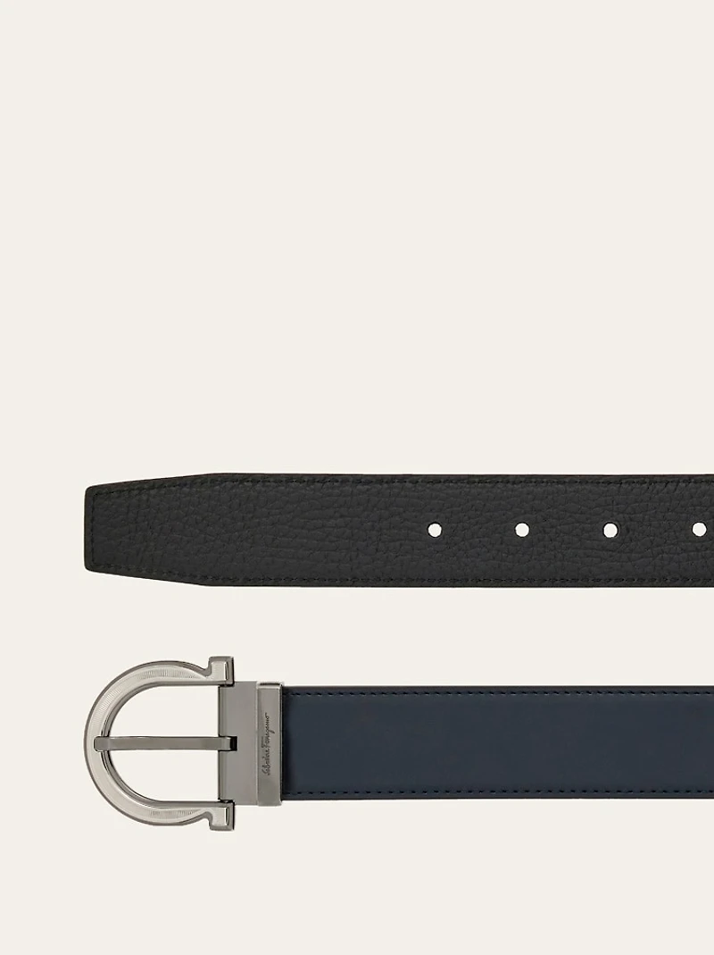 Reversible and adjustable belt