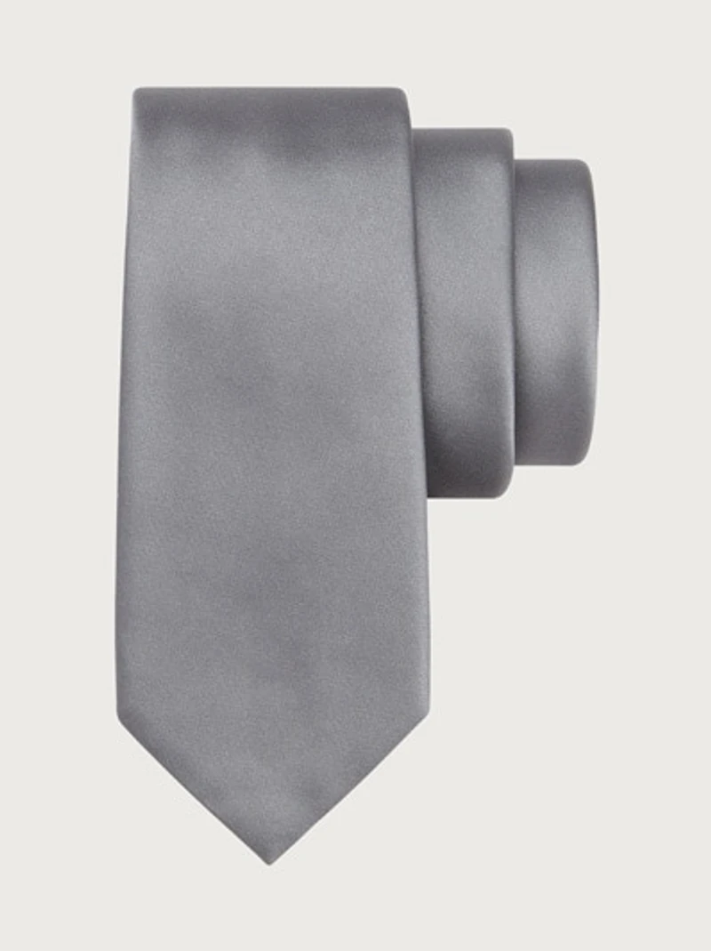 Silk tie