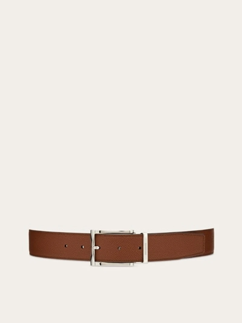 Reversible and adjustable belt with rectangular buckle