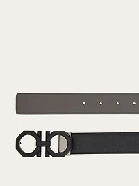 Reversible and adjustable Gancini belt