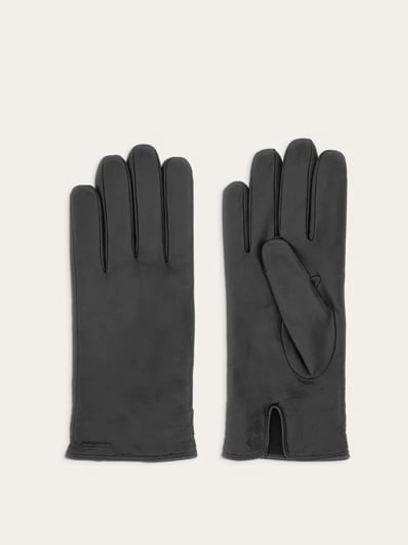 Lined gloves