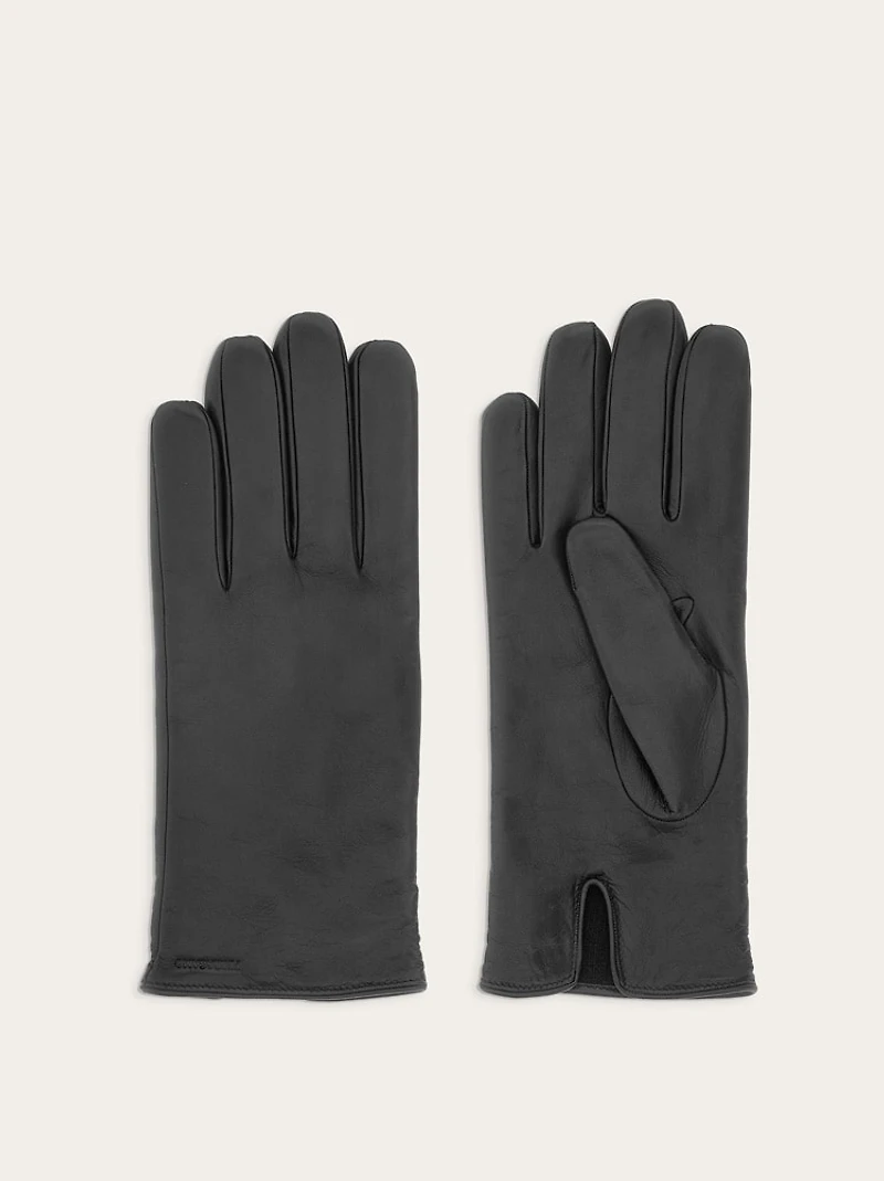 Lined gloves