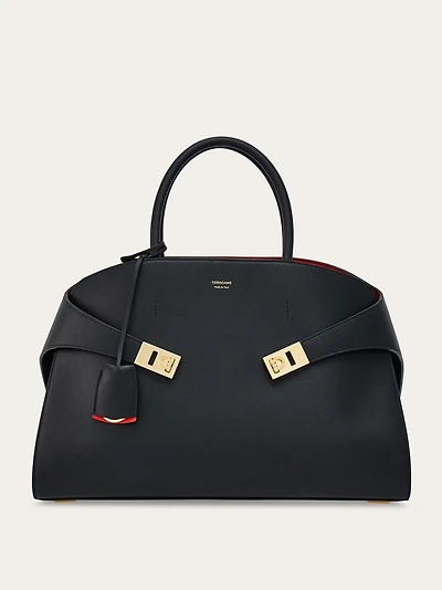 Hug bicolor handbag