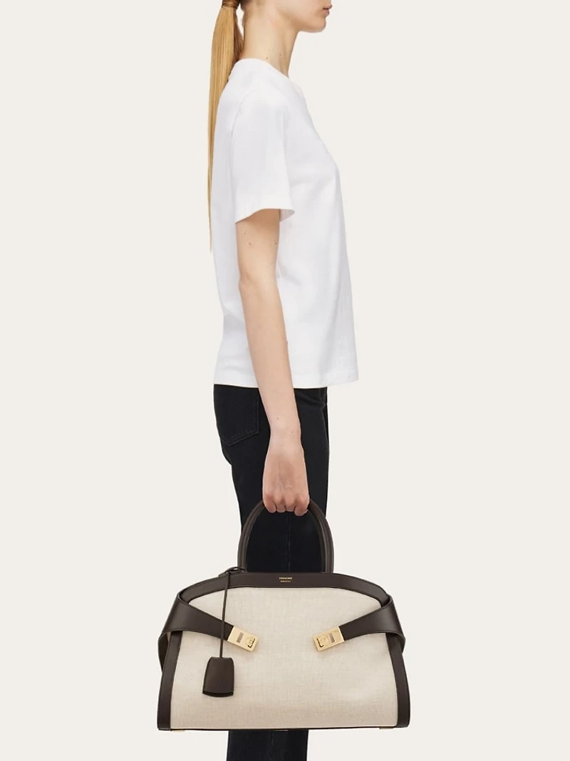 Hug handbag (L)