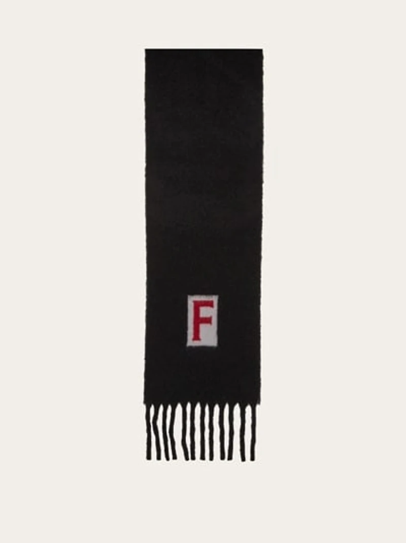 Scarf with jacquard detailing