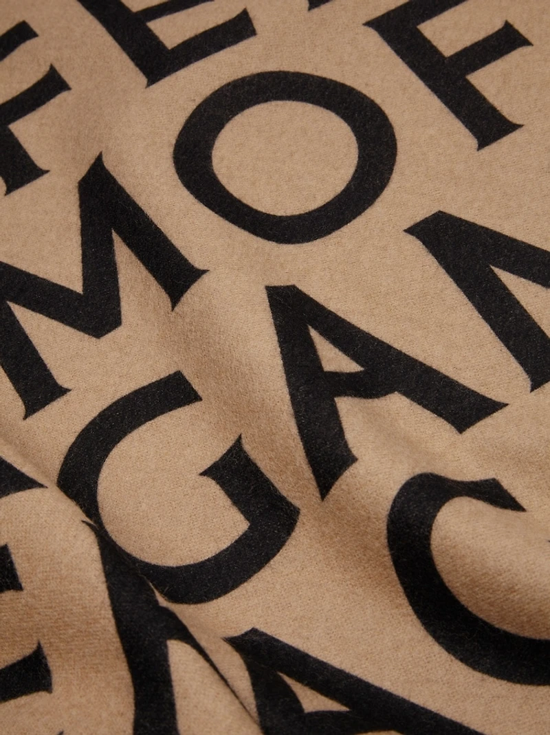 Double scarf with lettering