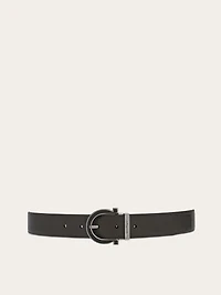 Reversible and adjustable belt