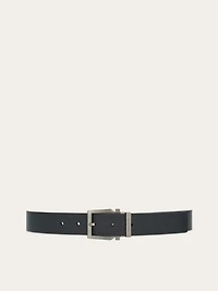 Reversible and adjustable belt