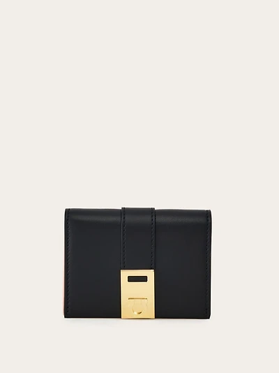 Hug compact two-tone wallet