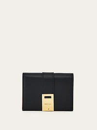 Hug compact two-tone wallet
