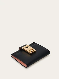 Hug two-tone credit card holder
