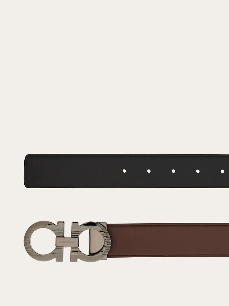 Reversible and adjustable Gancini belt