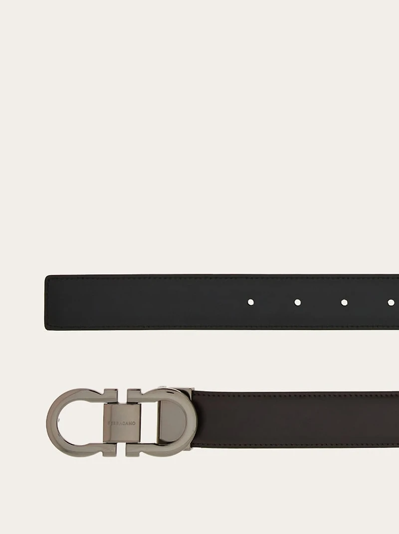 Reversible and adjustable Gancini belt