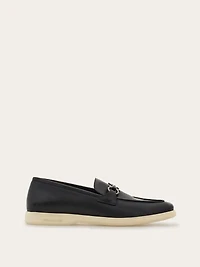 Casual loafer with Gancini ornament