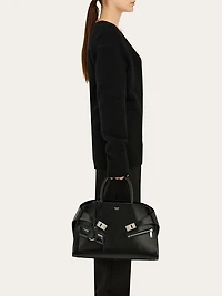 Hug handbag with zip (L)
