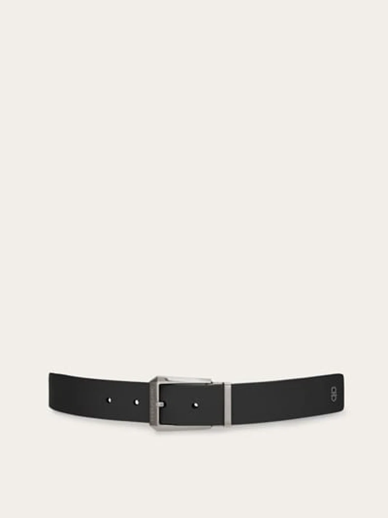 Reversible and adjustable belt