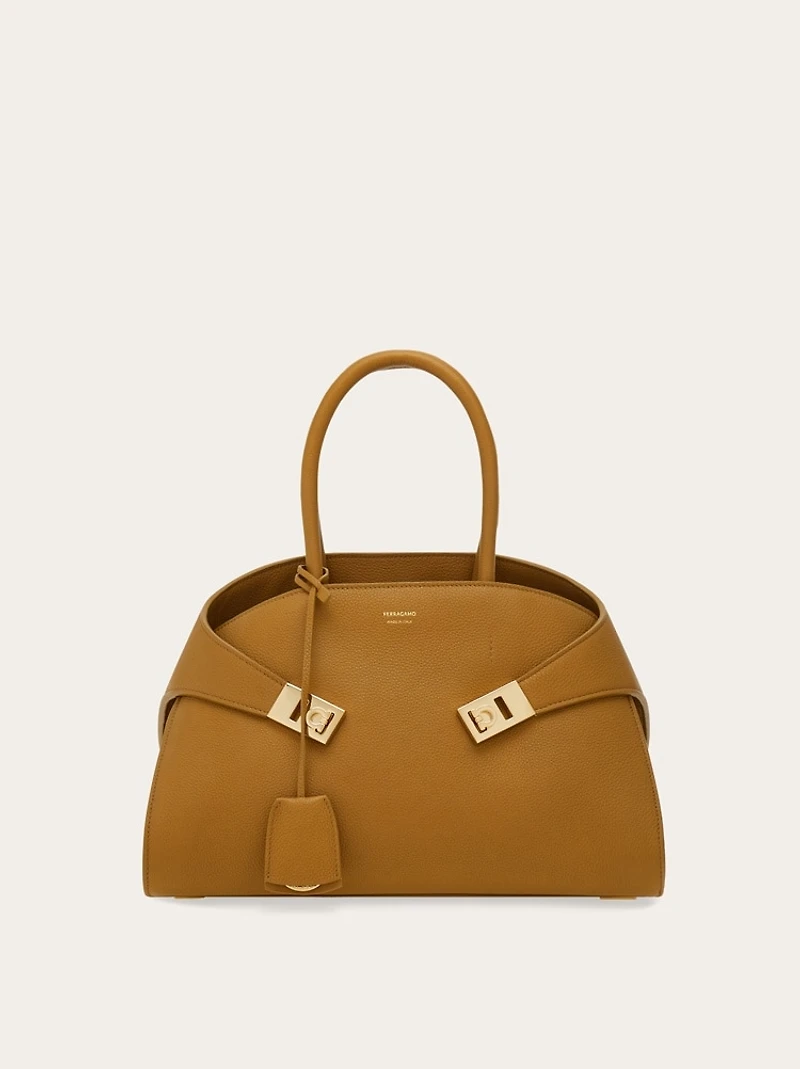 Hug handbag (M