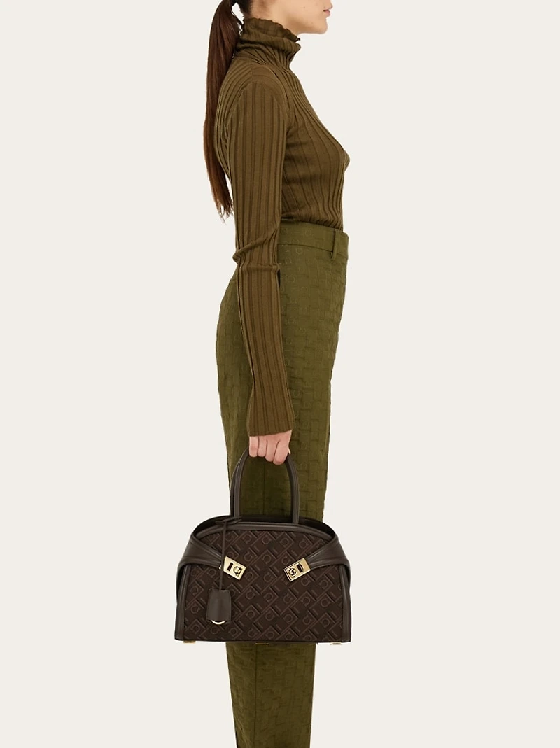 Ferragamo Monogram Hug handbag (M