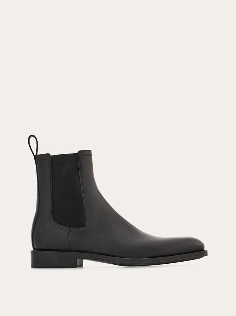 Chelsea boot