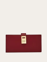 Hug continental wallet