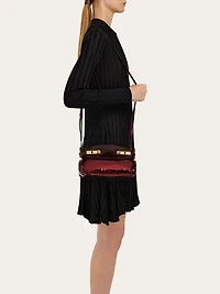 Hug soft crossbody bag (XS)