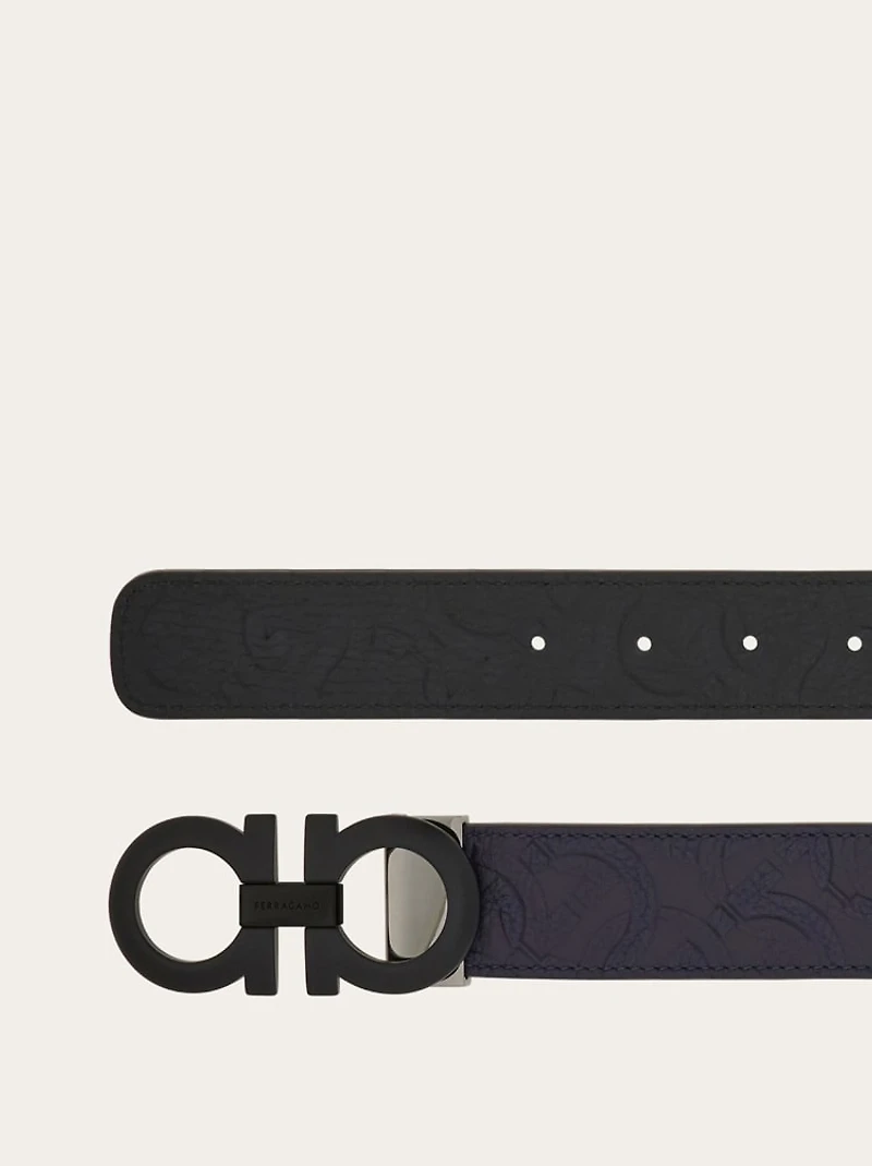 Reversible and adjustable Gancini belt