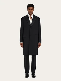 Single breasted coat