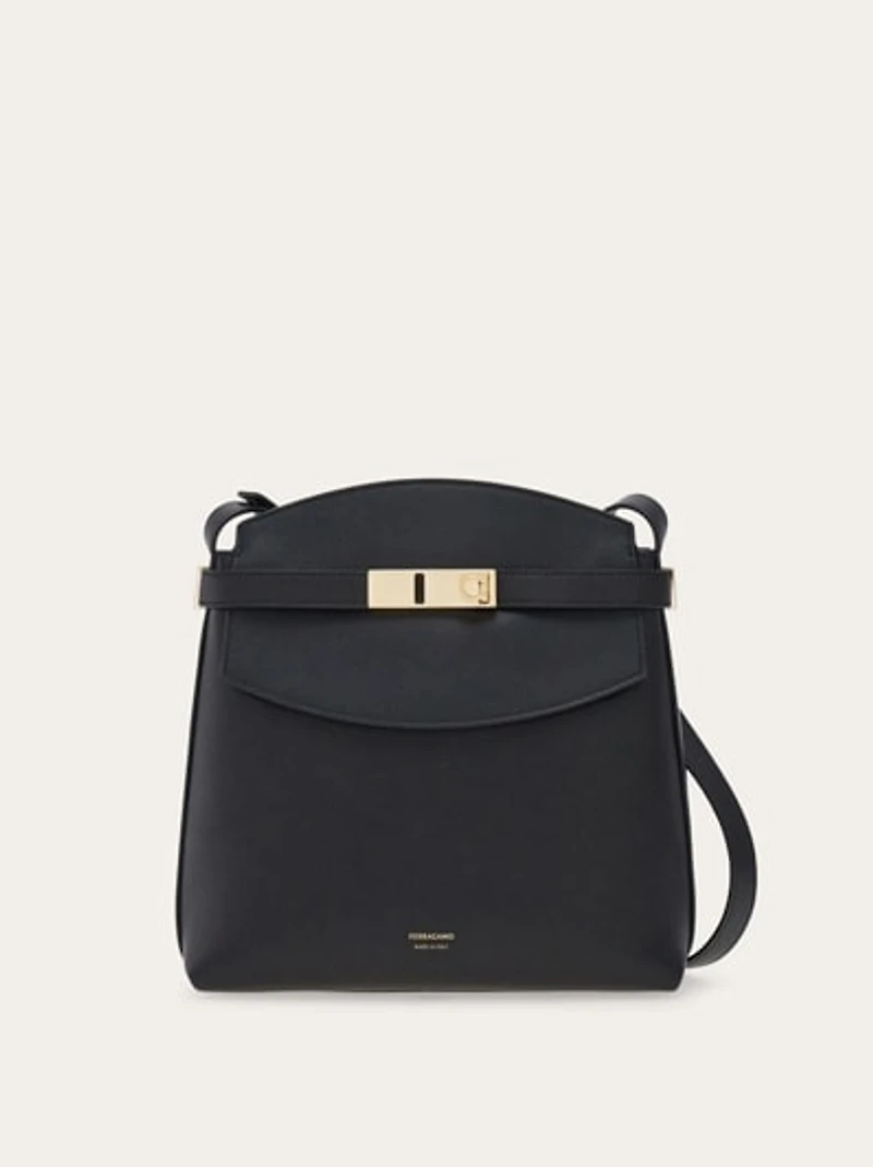 Hug messenger bag