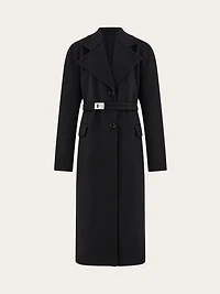 Single breasted coat